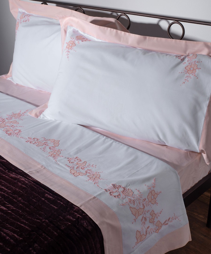 ng01leykoroz ΧΕΙΡΟΠΟΙΗΤΟ ΑΠΛΙΚΕ ΣΕΝΤΟΝΙ NJ01 ΤΕΣΣΑΡΩΝ ΤΕΜΑΧΙΩΝ (225CM X 270CM) ΛΕΥΚΟ/ΡΟΖ SilkFashion - Image 1