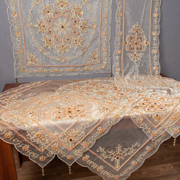 Σετ 7 τεμαχίων (85cm x 85cm, 40cm x 110cm, 130cm x 130cm, 2x38cm x 38cm, 2x55cm x 55cm) NG-031 Χρυσό SilkFashion