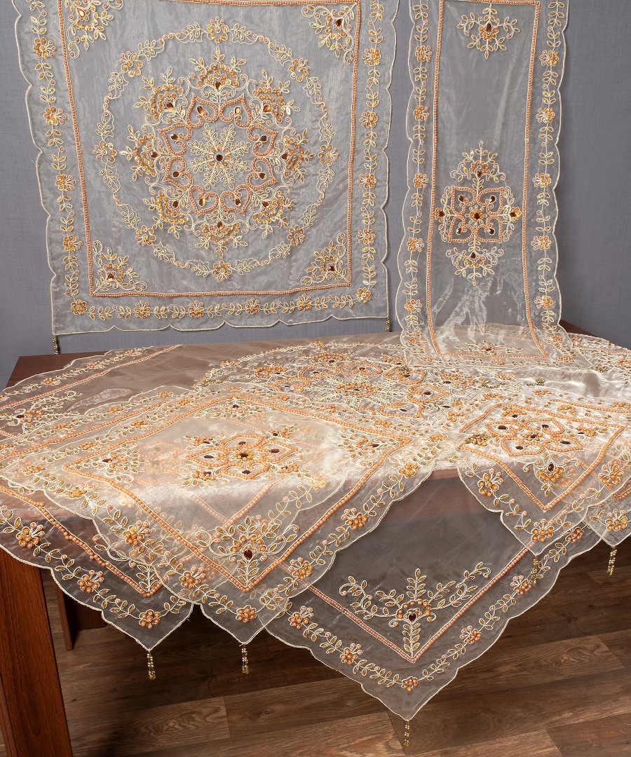 ng031xryso Σετ 7 τεμαχίων (85cm x 85cm, 40cm x 110cm, 130cm x 130cm, 2x38cm x 38cm, 2x55cm x 55cm) NG-031 Χρυσό SilkFashion - Image 1