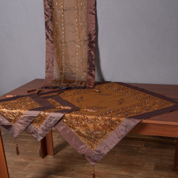 Σετ 4 τεμαχίων (85cm x 85cm, 40cm x 110cm, 2x40cm x 40cm) NK-0744-1 Καφέ SilkFashion