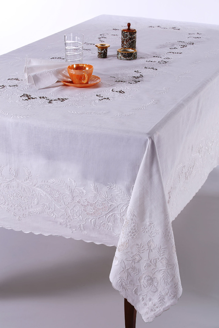 ns1681-1 Χειροποίητο τραπεζομάντηλο NS168/1 (170cm x 270cm) SilkFashion - Image 1
