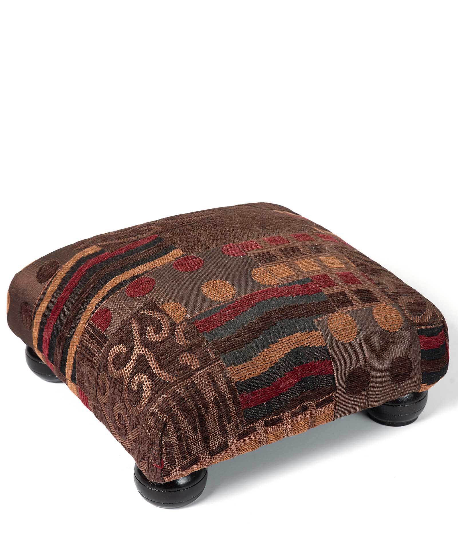 skamni602pyknokafe Υποπόδιο (30cm X 30cm X 14cm) 602 πυκνό καφέ SilkFashion - Image 1