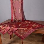 Τραπεζοκαρέ (130cm x 130cm) SL-0639 Μπορντώ SilkFashion