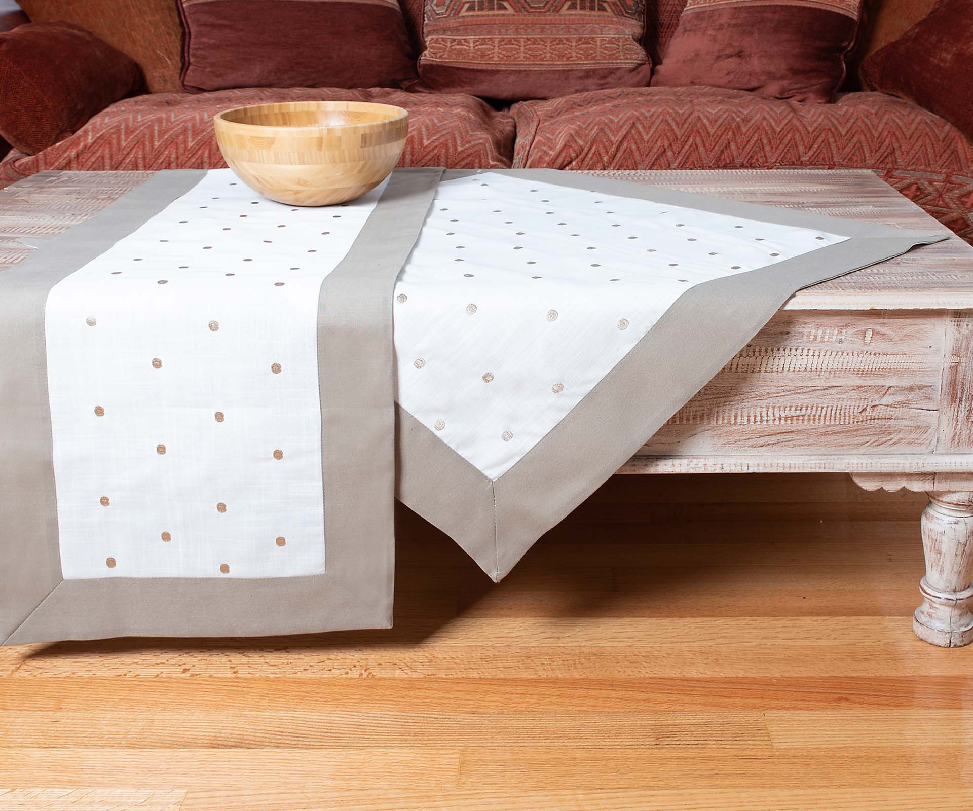 spotgkri3 τραπεζομάντηλα (140cm x 180cm) spot γκρι SilkFashion - Image 1