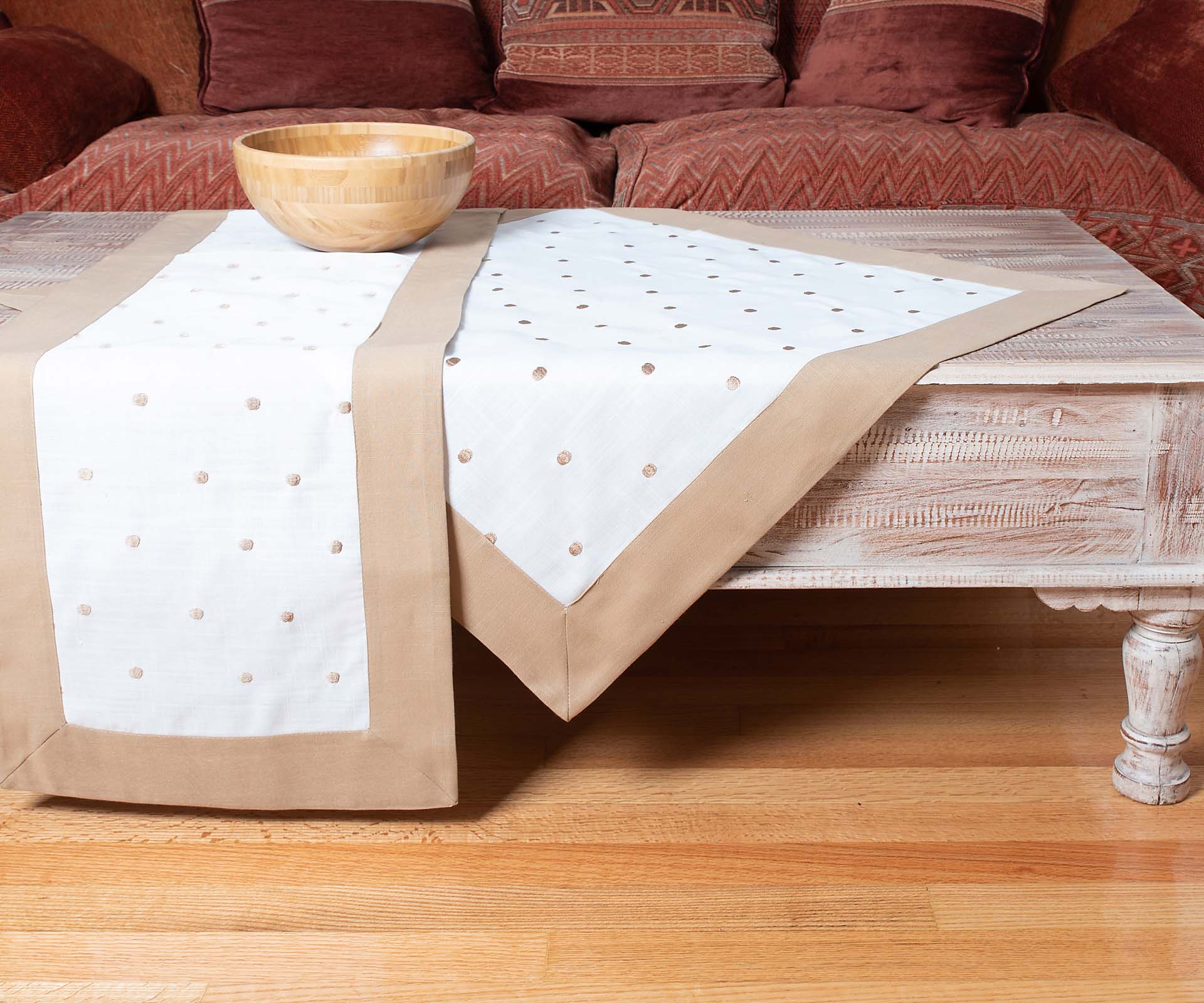 spotmpez2 καρέ (90cm x 90cm) spot μπεζ SilkFashion - Image 1