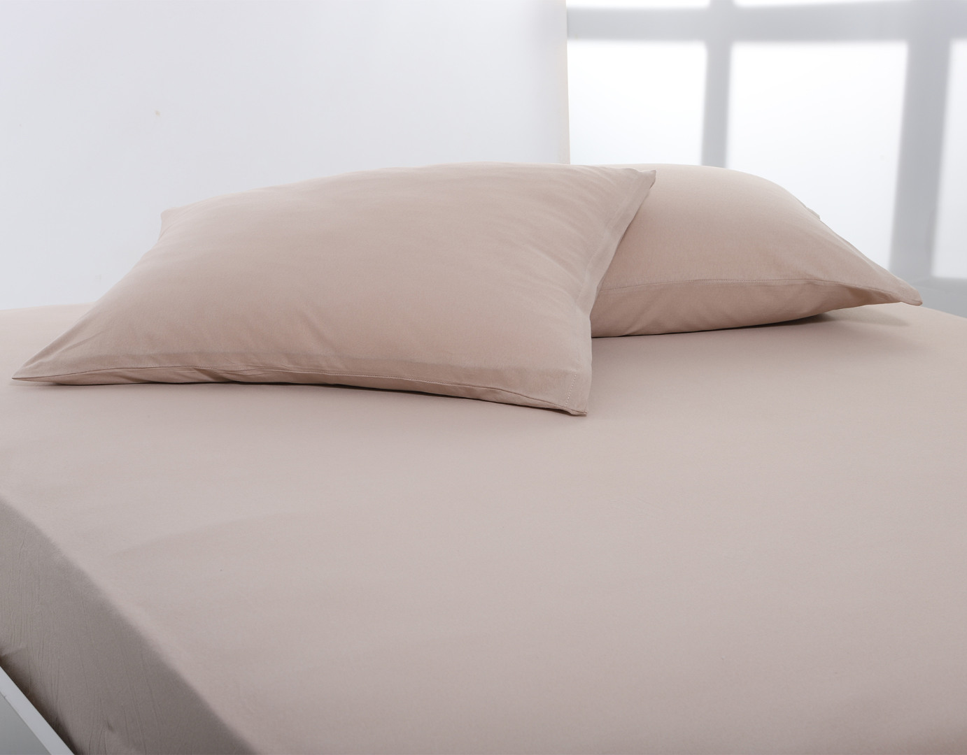 IMG_9574 Ζευγάρι μαξιλαροθήκες jersey (50cm x 70cm) dark beige SilkFashion - Image 1