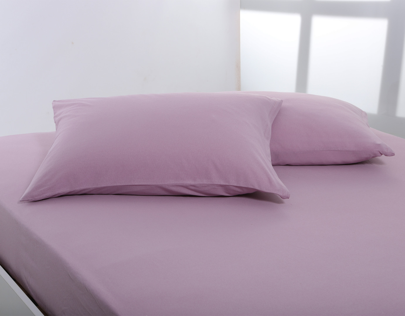 IMG_9591 Ζευγάρι μαξιλαροθήκες jersey (50cm x 70cm) syklamen SilkFashion - Image 1