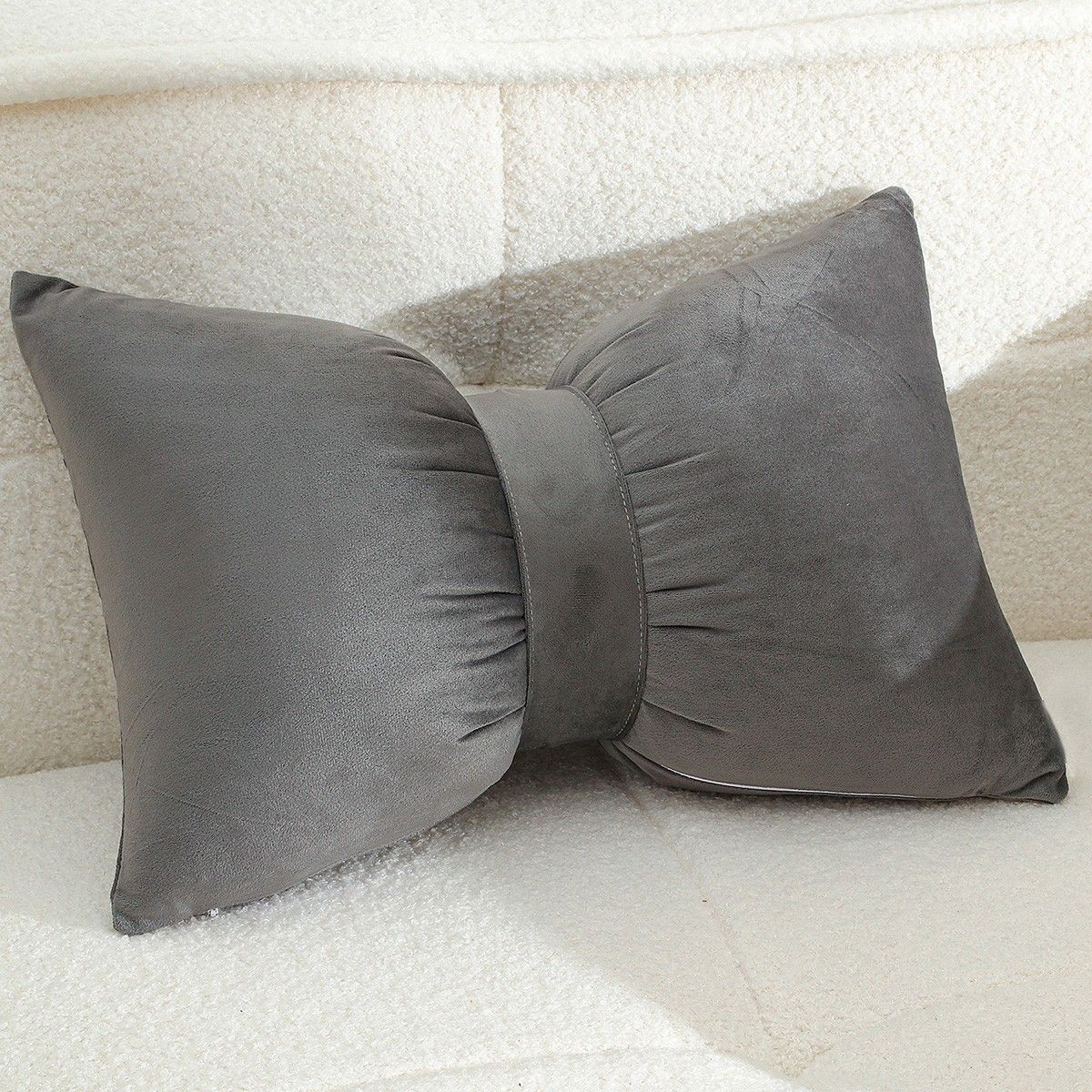 21637 ΔΙΑΚΟΣΜΗΤΙΚΟ ΜΑΞΙΛΑΡΙ BOW GREY (50Χ35) MELINEN - Image 1