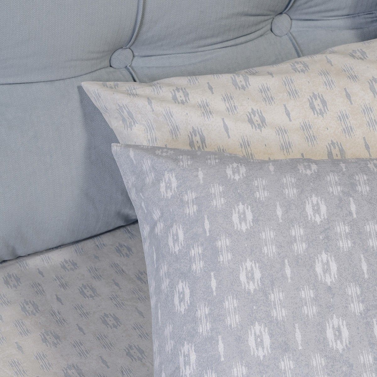 21950 ΣΕΤ ΜΑΞΙΛΑΡΟΘΗΚΕΣ (Π) RIVER LIGHT GREY CASUAL LINE (50X70) MELINEN - Image 1