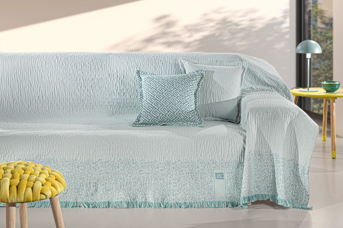 1133030126021 Ριχτάρι Διθέσιου 180×250 Guy Laroche Moreno Aqua - Image 1