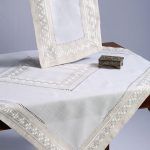 Τραπεζομάντηλο 17056 (135cm x 135cm) άμμου SilkFashion